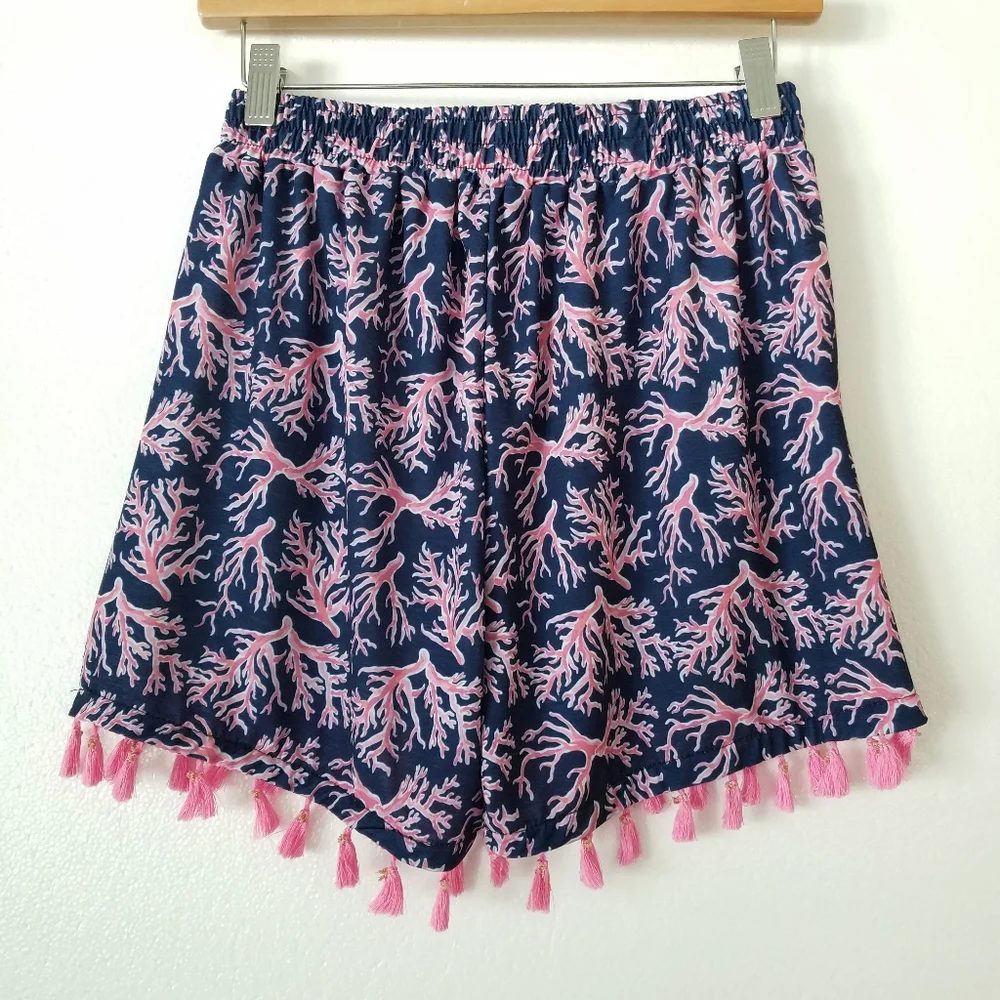 Simply Southern Coral Print Pull-On tassel shorts